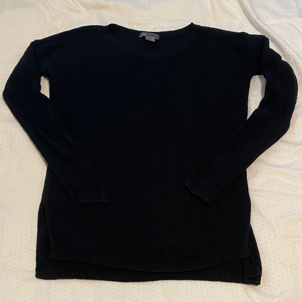 Vince Women's Classic Black Crew Neck Sweater